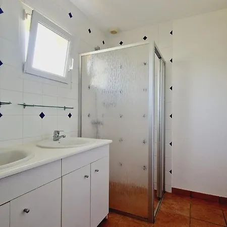 68, Piscine Chauffée à 2 Pas De L'océan Maison d'hôtes Les Sables-dʼOlonne