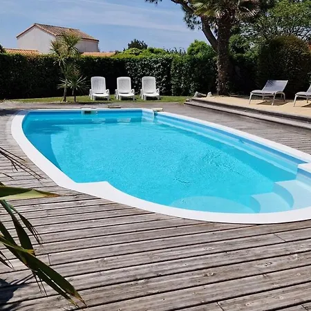 68, Piscine Chauffée à 2 Pas De L'océan Maison d'hôtes Les Sables-dʼOlonne