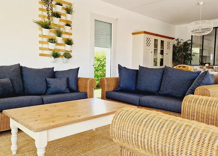 68, Piscine Chauffee A 2 Pas De L'ocean 4* Les Sables-dʼOlonne