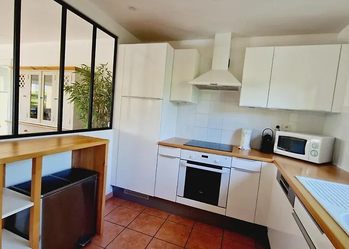 בית הארחה 68, Piscine Chauffee A 2 Pas De L'ocean 4*