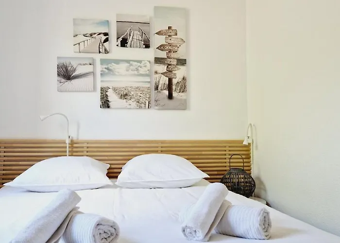 68, Piscine Chauffee A 2 Pas De L'ocean בית הארחה 4*