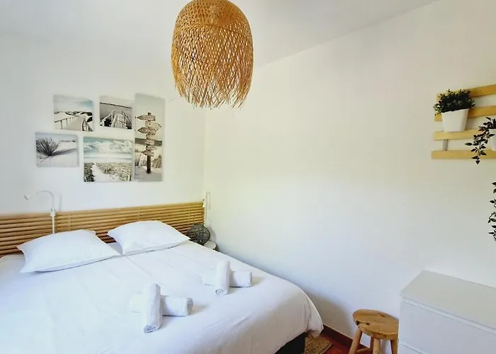 68, Piscine Chauffee A 2 Pas De L'ocean 4*